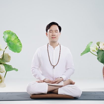 Nguyễn Viết Trang — Giáo viên Yin Yoga